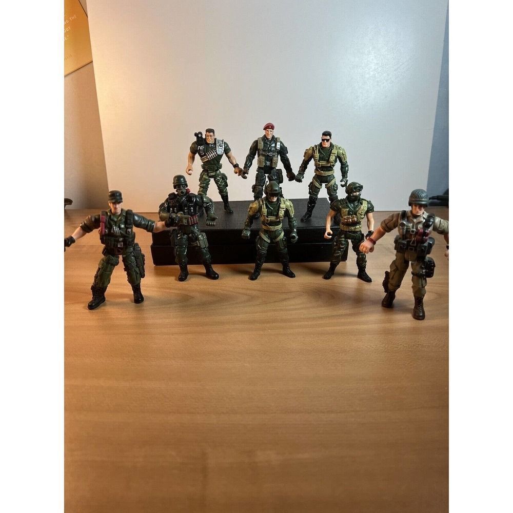 Lot of 8 Chap Mei Action Figures Soldiers 4-5”